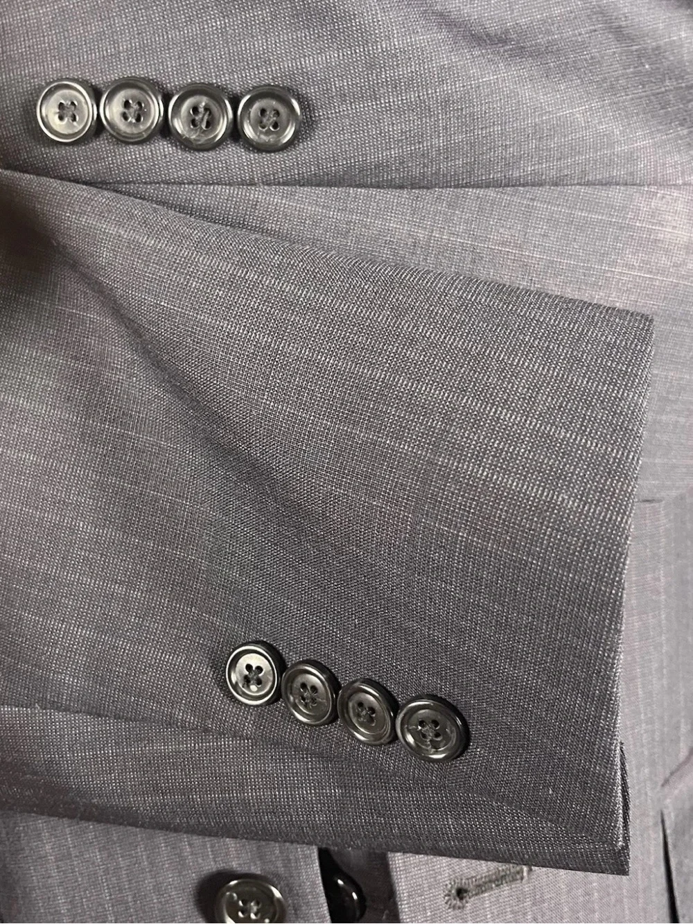 Jos. A. Bank Charcoal Pinstripe Two-Button Suit 39R 33x30